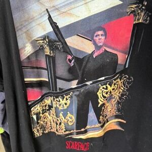 X-Large T-shirt featuring high-quality graphics  iconic movie Scarface